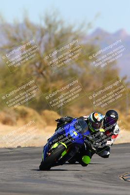 media/Mar-12-2022-SoCal Trackdays (Sat) [[152081554b]]/Turn 2 (1145am)/